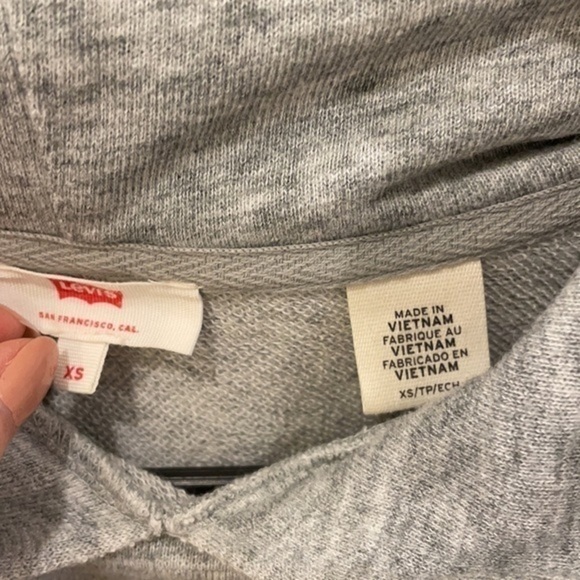 Levi’s Hoodie - Picture 4 of 4